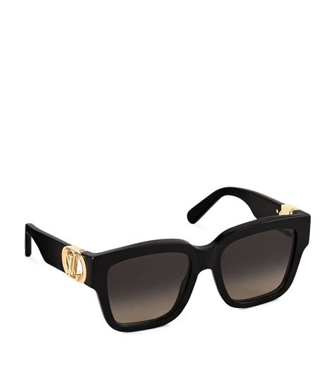 Louis Vuitton square sunglasses